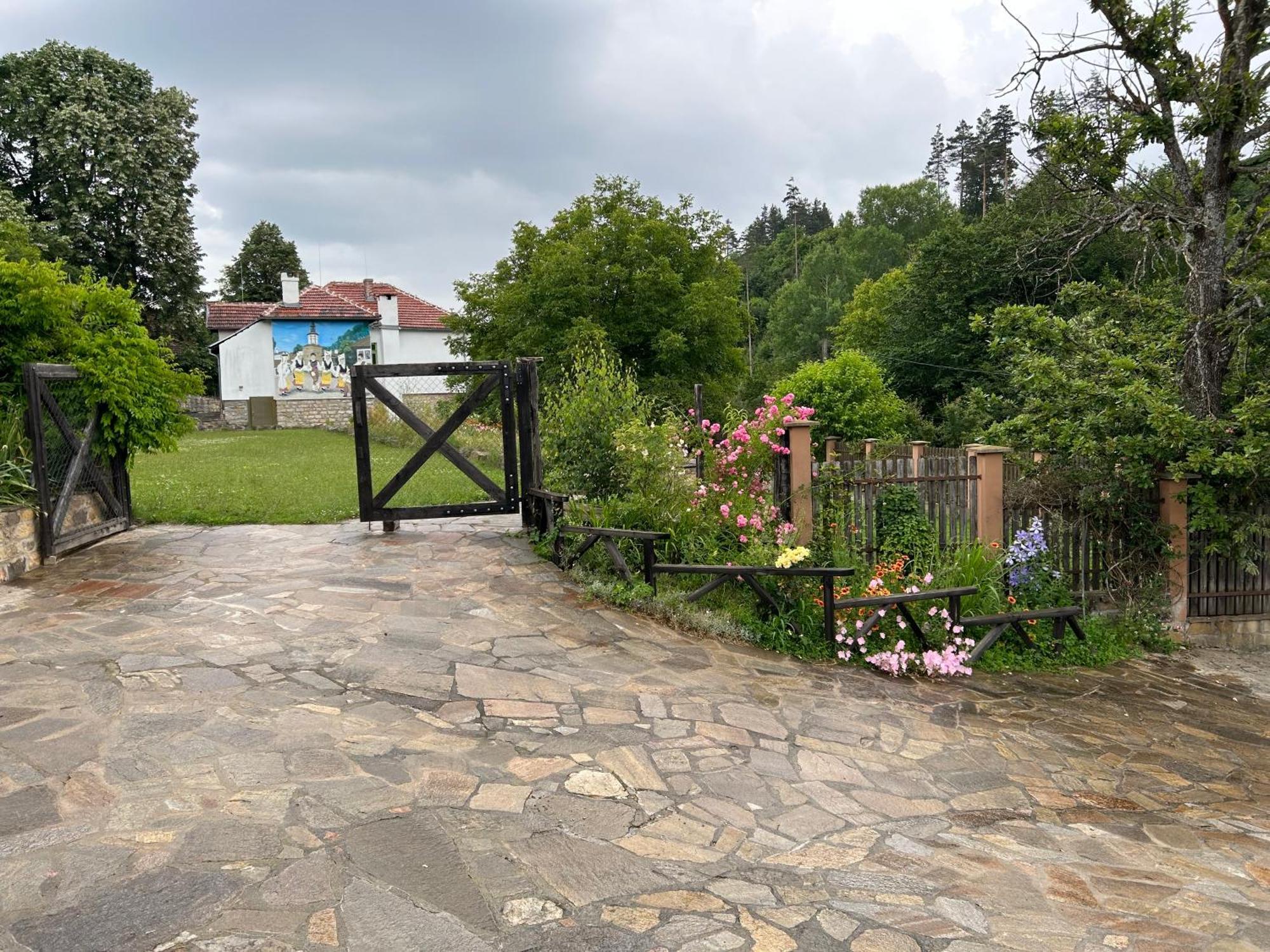 Вилла Agriturismo Hidden Paradise Трявна Экстерьер фото